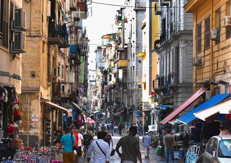 Rues de Naples