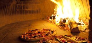 ¿Dónde comer una buena pizza Napolitana en Pompeya?