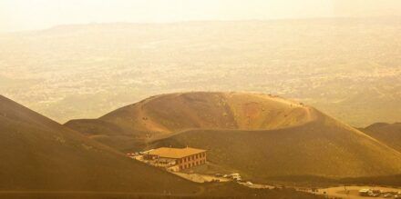 Subir al monte Vesubio, consejos y excursiones 2025