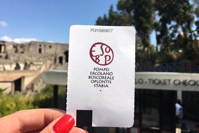 Quelle est la différence entre les billets Pompei Express et Plus ?
